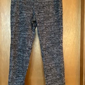 Nic and Zoe Cropped Pants - Worn Once